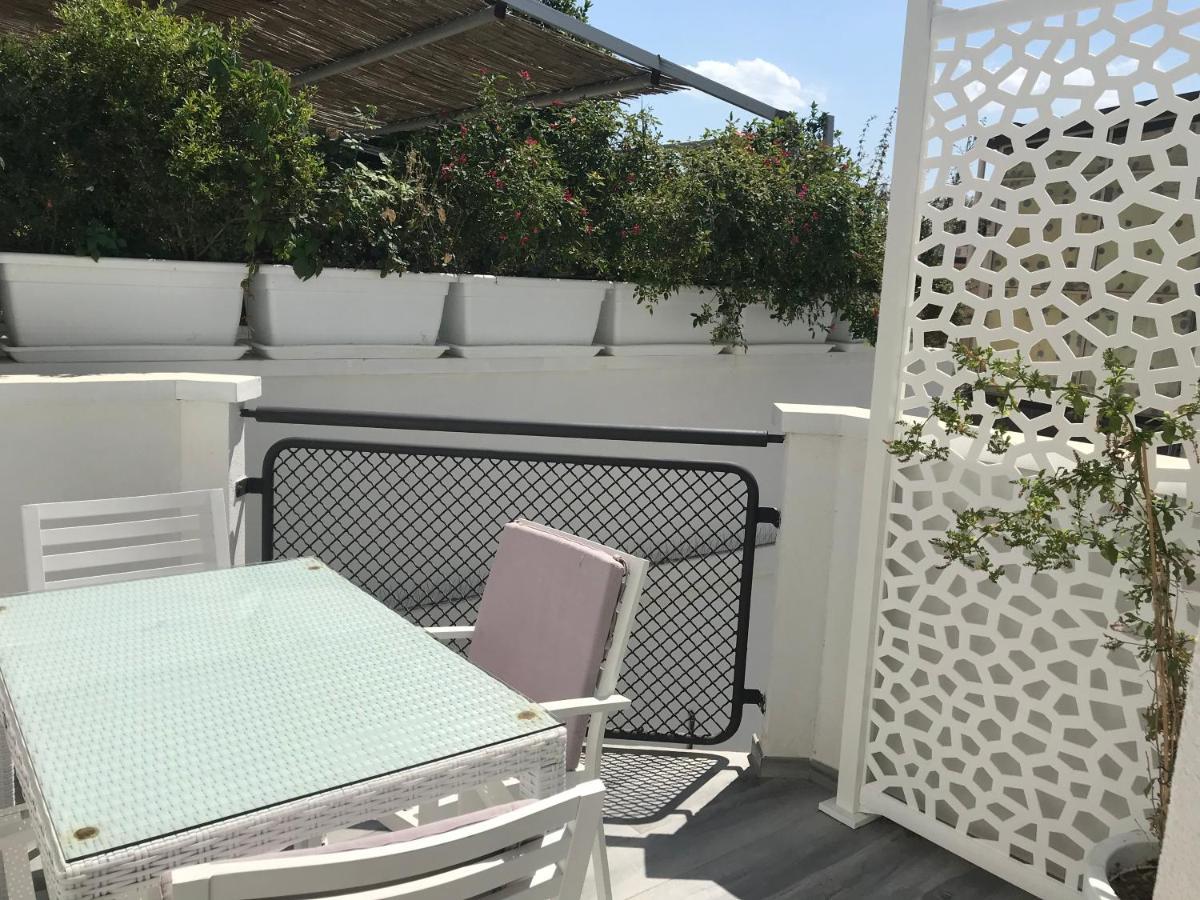 Residence Villa Ofelia Rimini Ngoại thất bức ảnh