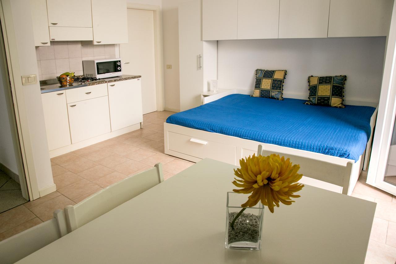 Residence Villa Ofelia Rimini Ngoại thất bức ảnh